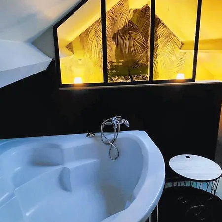Charming Cosy House In Ohey, Perfect For 2 People *
